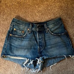 Levi Jean Shorts Size 25